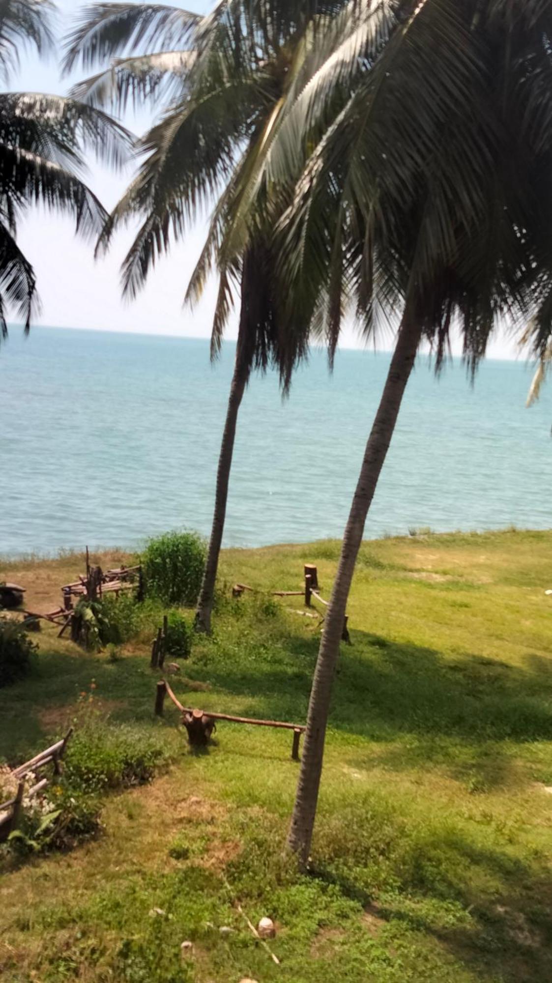 Pd Seaview Corus Paradise Lagoon Port Dickson Kültér fotó
