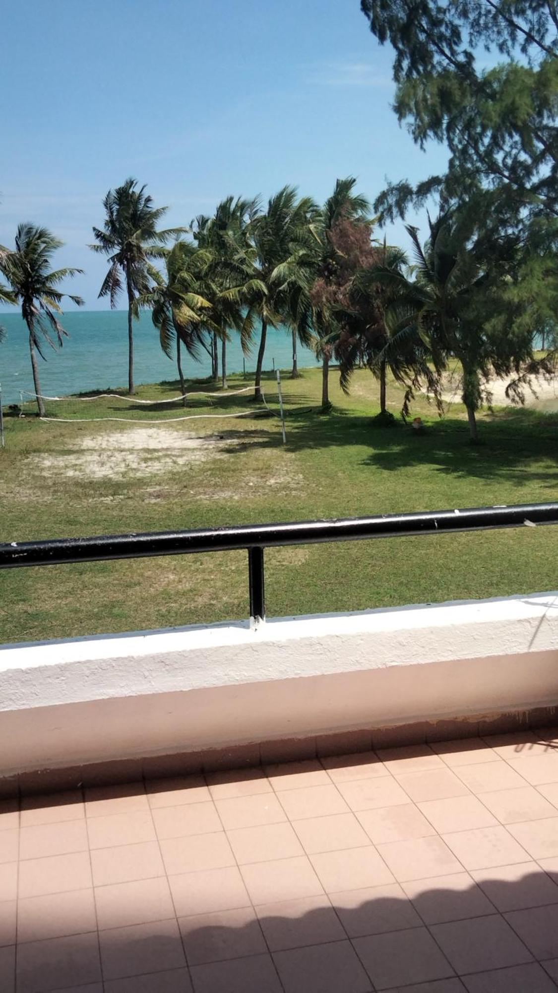 Pd Seaview Corus Paradise Lagoon Port Dickson Kültér fotó